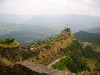 Explore to Rajgad fort - Into the Clouds of Maratha Empire.