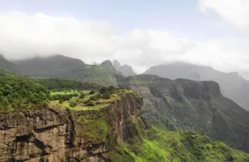 SANDHAN VALLEY - Valley of Shadows & KALSUBAI PEAK -Highest peak of Maharastra
